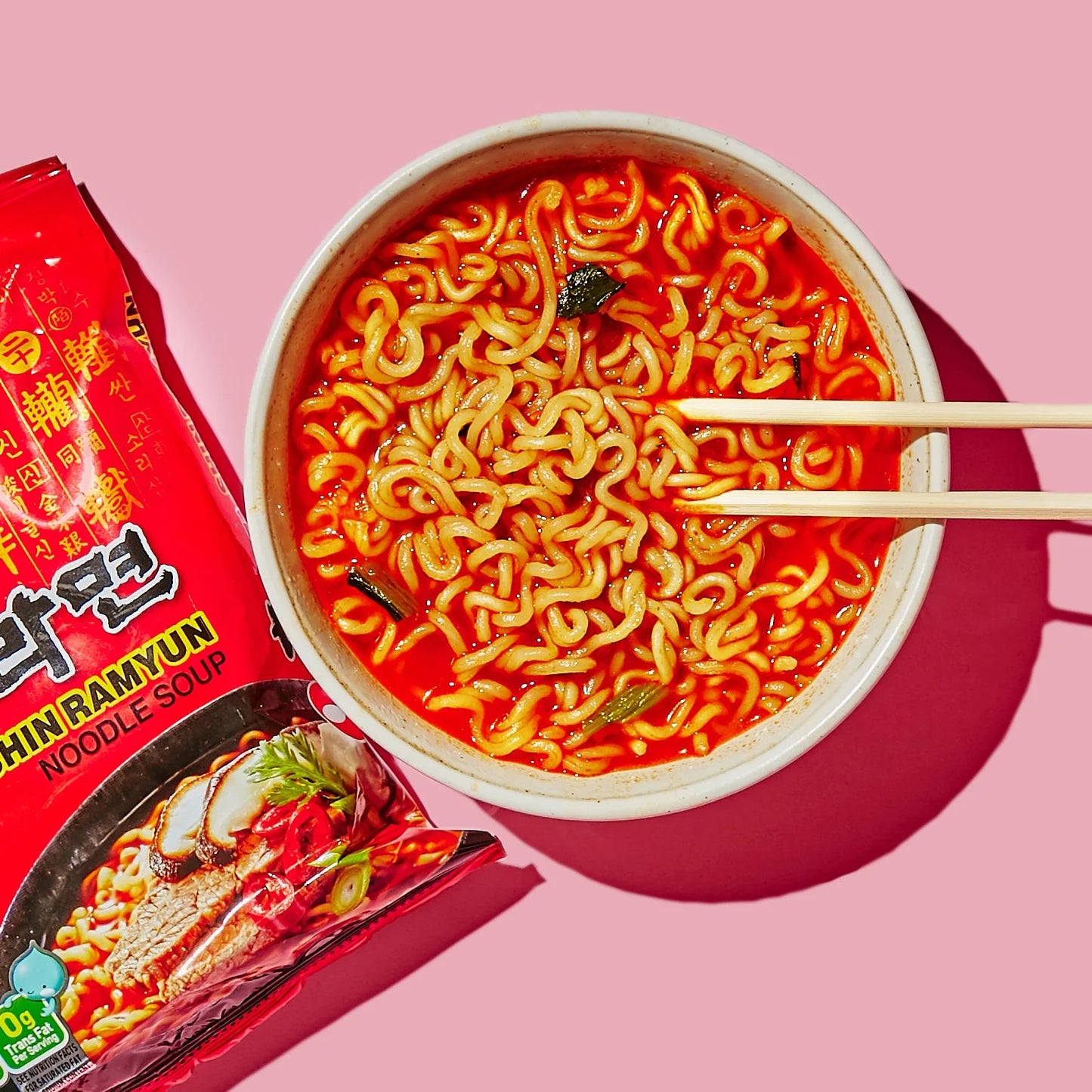 農心辛辣麵 Nongshim Shin Ramyun Noodle Soup - Gourmet Spicy 120g