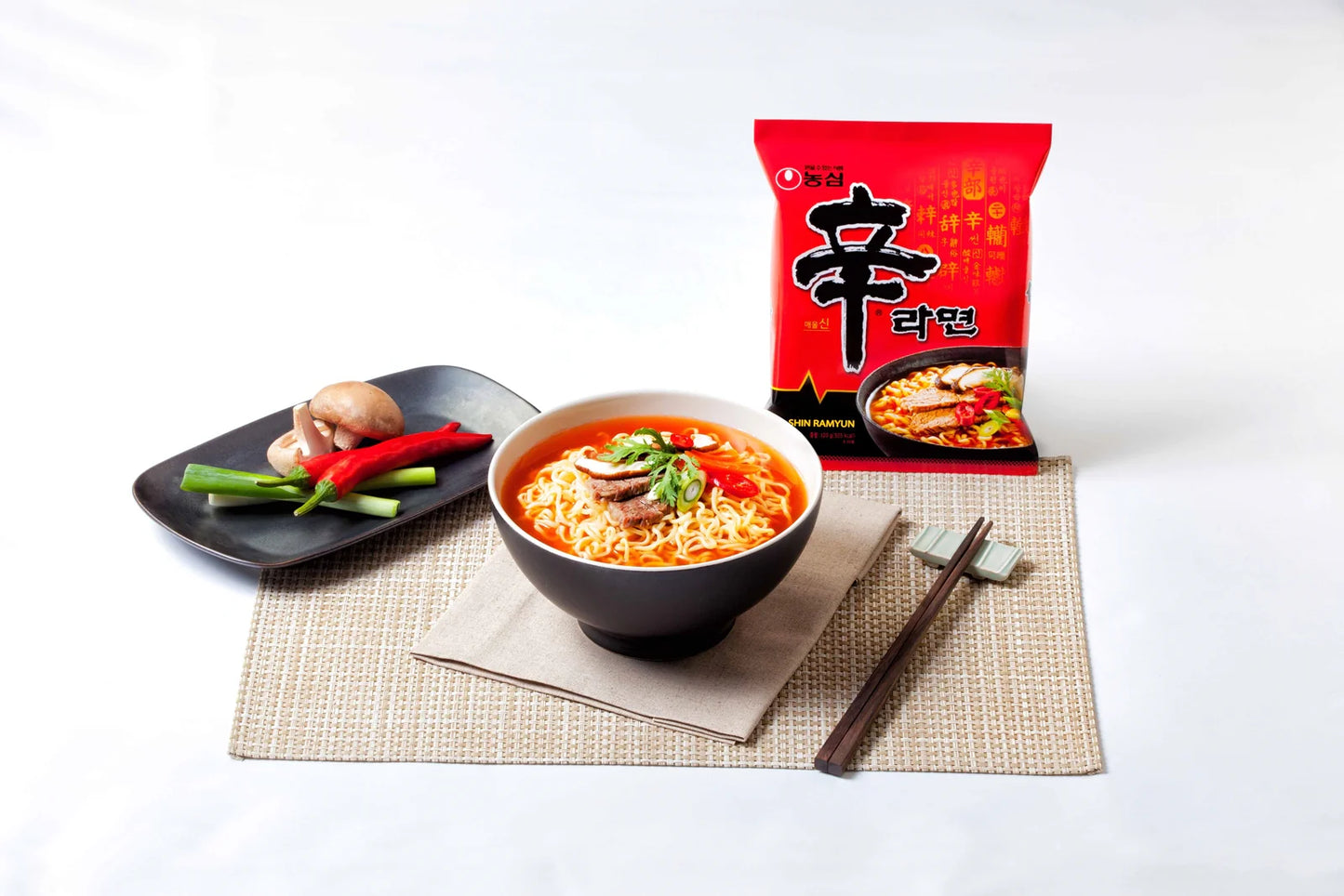 農心辛辣麵 Nongshim Shin Ramyun Noodle Soup - Gourmet Spicy 120g